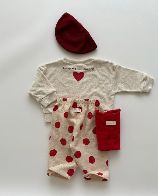 Baby outfit set with long-sleeve shirt, tomato dot pants, red hat