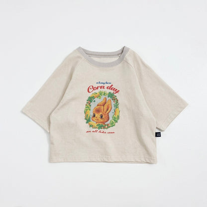 Beige t-shirt with a graphic of a rabbit for toddlers