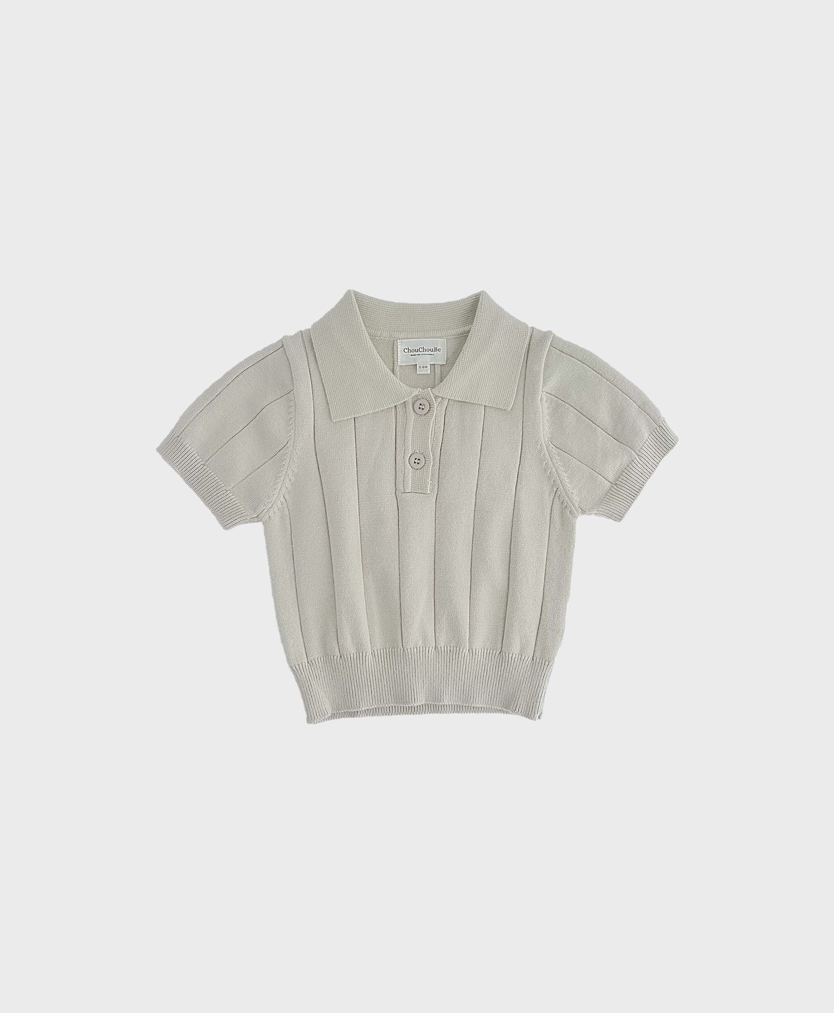 Baby sweater polo in grey, featuring a collar. A stylish choice for formal baby boy clothes.